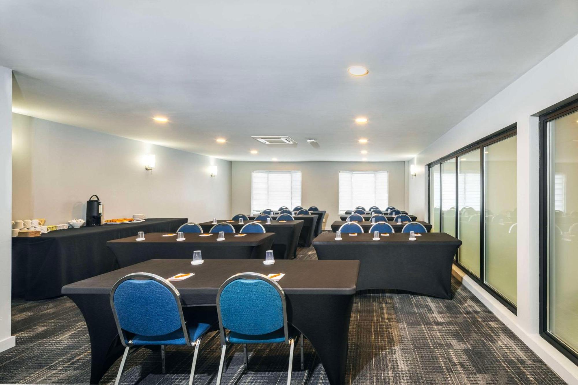 Les Suites De Laviolette Ascend Hotel Collection Trois-Rivières Esterno foto